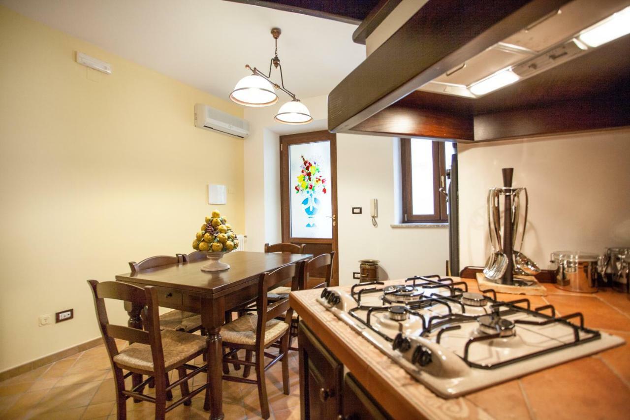 Apartmán Tina House - Il Cortile Nel Centro Storico Di Taormina Exteriér fotografie